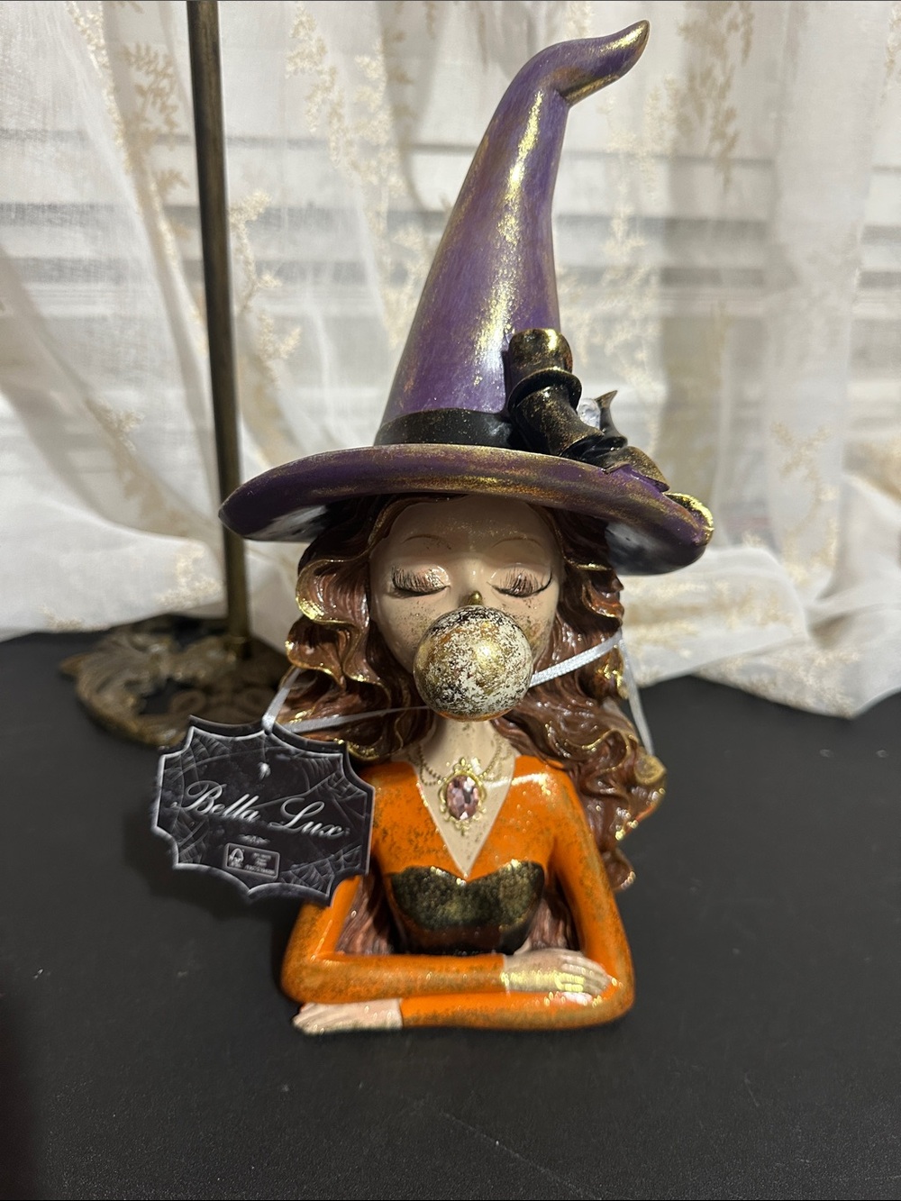 Bella lux Halloween girl witch with bubble gum bust decor